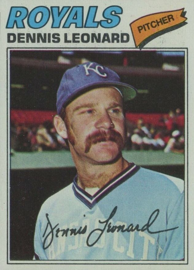1977 Topps Dennis Leonard #75 Baseball Card