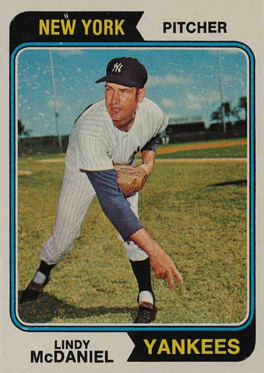 1974 Topps Lindy McDaniel #182 Baseball Card