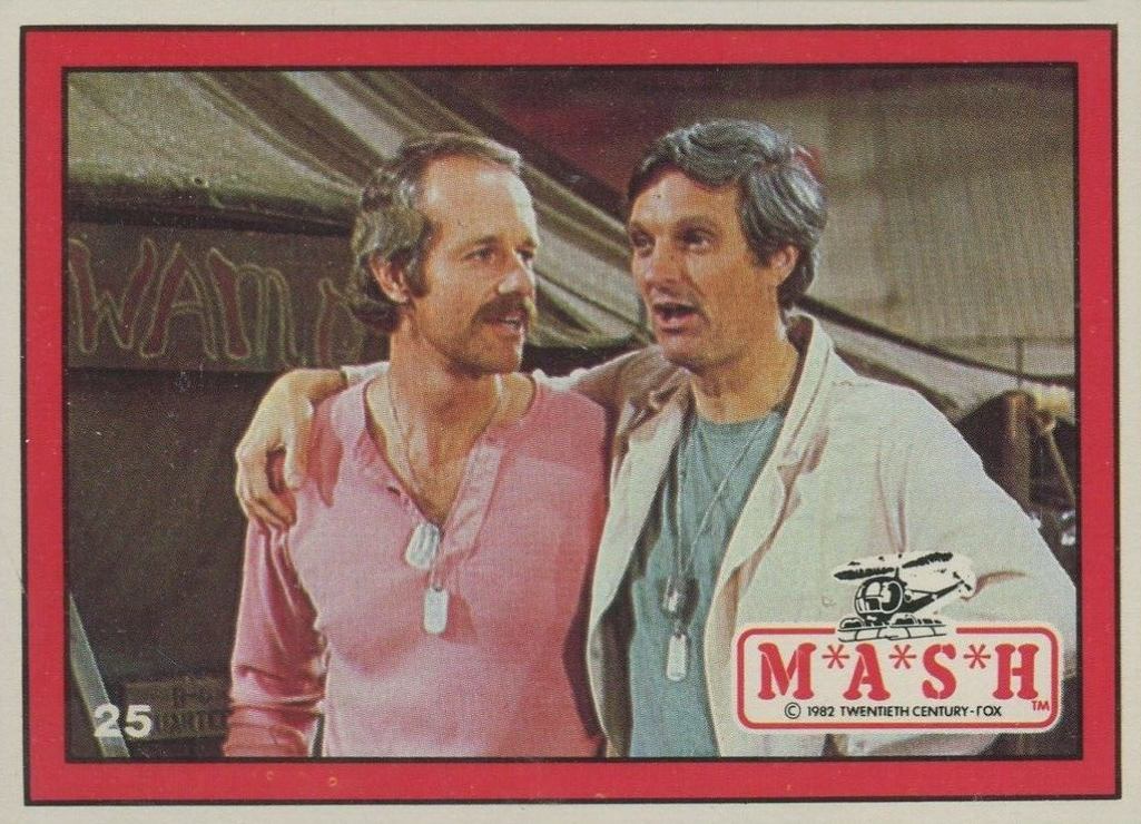 1982 Mash BJ & Hawkeye #25 Non-Sports Card