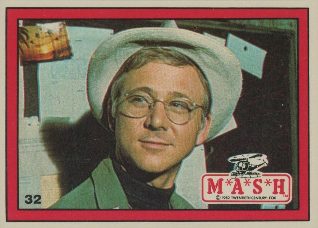 1982 Mash Father Mulcahy #32 Non-Sports Card