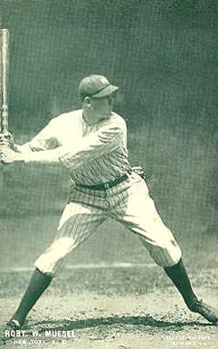 1927 Exhibits (Green Tint ; Set 6) Robert W. Muesel # Baseball Card