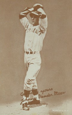 1939 Exhibits Salutation Johnny Vander Meer # Baseball Card