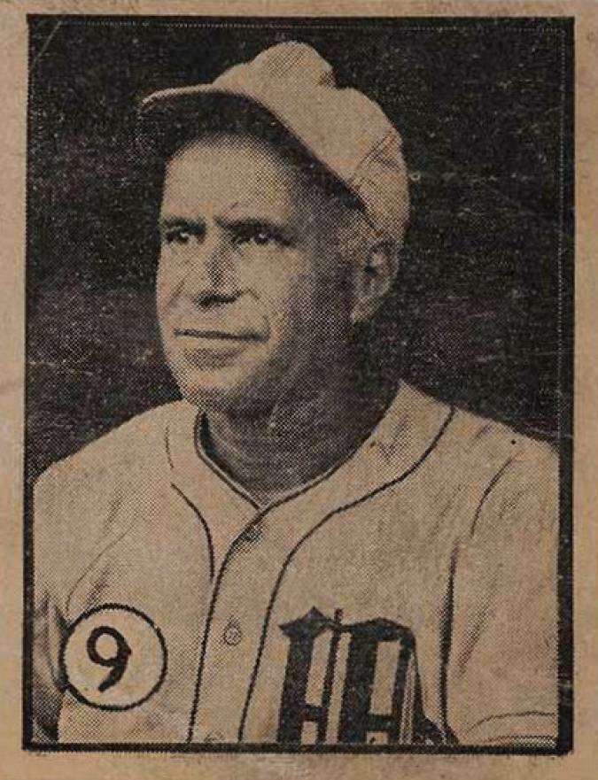 1945 Caramelo Deportivo Cuban League Jose Fernandez #9 Baseball Card