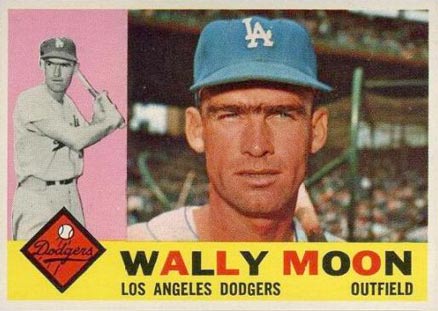 1960 Topps Wally Moon #5 Baseball Card