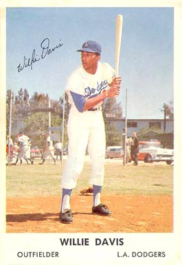 1961 Bell Brand Dodgers Willie Davis #3 Baseball Card