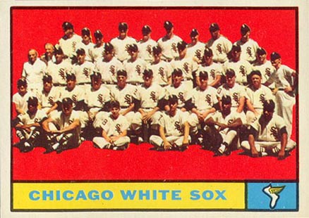 1961 Topps Chicago White Sox Team #7 Baseball Card