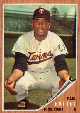 1962 Topps Earl Battey #371 Baseball Card