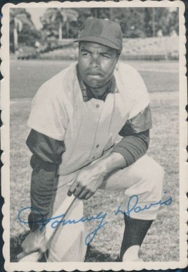 1969 Topps Deckle Edge Tommy Davis #15 Baseball Card