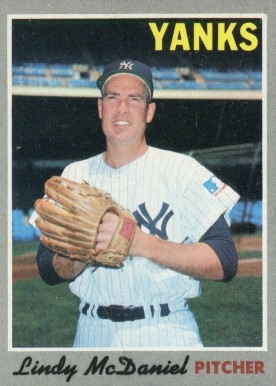 1970 Topps Lindy McDaniel #493 Baseball Card