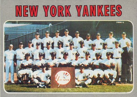 1970 Topps Yankees Team #399 Baseball Card