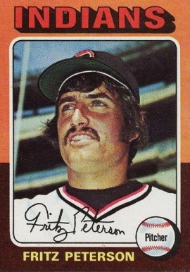 1975 Topps Fritz Peterson #62 Baseball Card