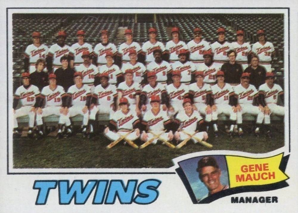 1977 Topps Minnesota Twins Team #228 Baseball Card