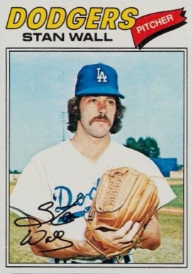1977 Topps Stan Wall #88 Baseball Card