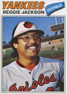 1977 Topps Reggie Jackson #10e Baseball Card