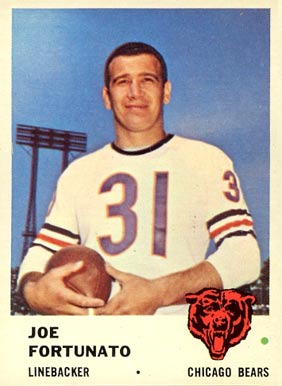 1961 Fleer Joe Fortunato #8 Football Card