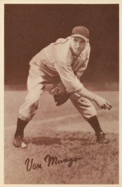1939 Goudey Premiums R303-A Van Mungo #33 Baseball Card