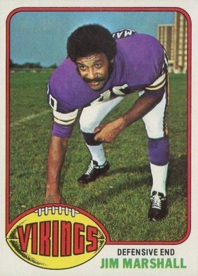 1976 Topps Jim Marshall #385 Football Card