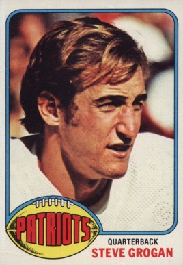 1976 Topps Steve Grogan #376 Football Card