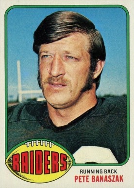 1976 Topps Pete Banaszak #323 Football Card