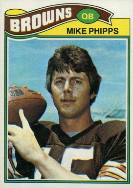 1977 Topps Mike Phipps #7 Football Card