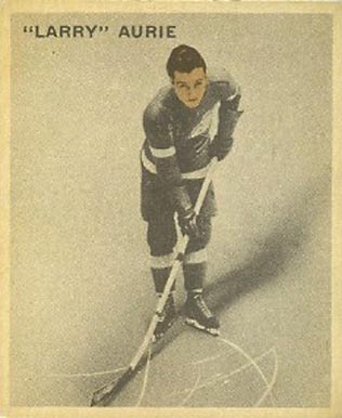 1933 World Wide Gum Ice Kings Larry Aurie #59 Hockey Card