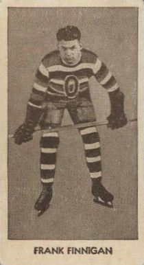 1933 V129 Anonymous Frank Finnigan #26 Hockey Card