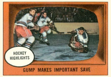 1961 Topps Gump makes important save #65 Hockey Card