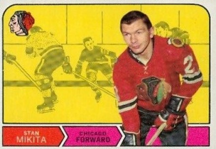 1968 O-Pee-Chee Stan Mikita #155 Hockey Card