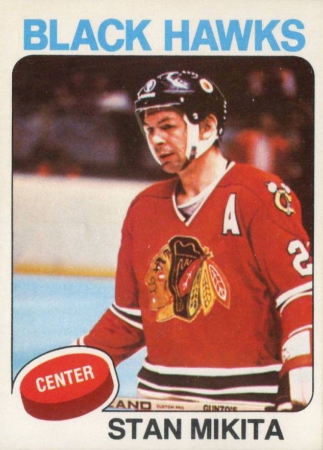 1975 O-Pee-Chee Stan Mikita #30 Hockey Card