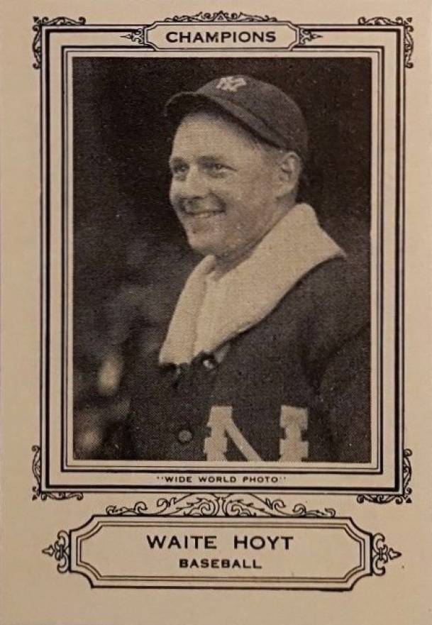 1926 Spalding Champion Waite Hoyt #22 Baseball Card