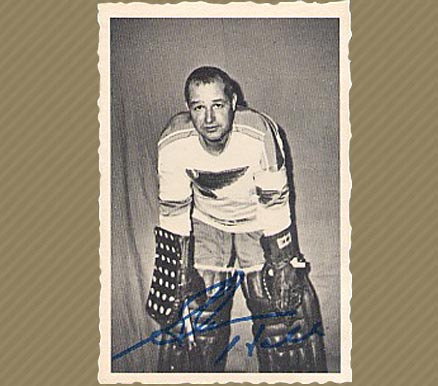 1970 O-Pee-Chee Deckle Edge Glenn Hall #27 Hockey Card