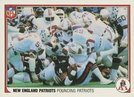 1983 Fleer Team Action Patriots-Pouncing #34 Football Card
