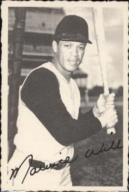 1969 O-Pee-Chee Deckle Maurice Wills #23 Baseball Card