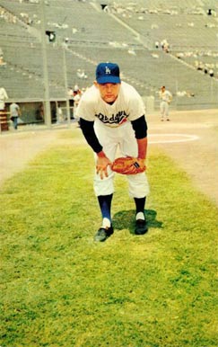 1959 L.A. Dodgers Postcards Clem Labine #911 Baseball Card