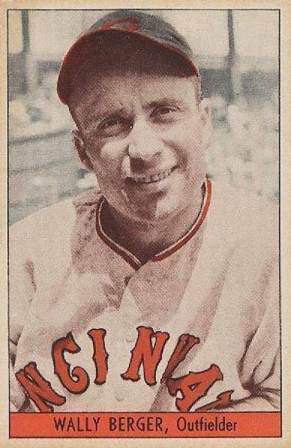 1939 Cincinnati Reds Team Issue Wally Berger # Baseball Card