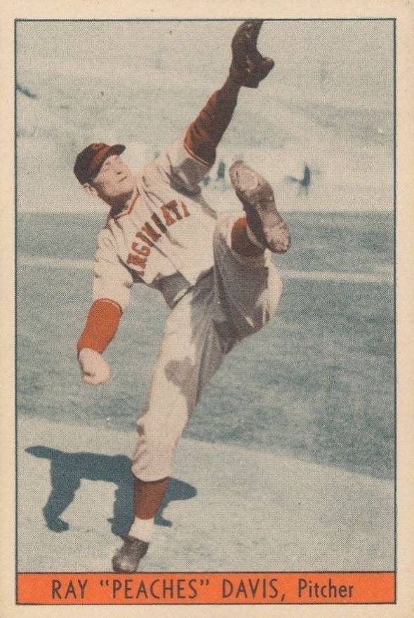 1939 Cincinnati Reds Team Issue Ray "Peaches" Davis # Baseball Card
