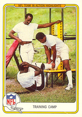 1982 Fleer Team Action Training camp #85 Football Card