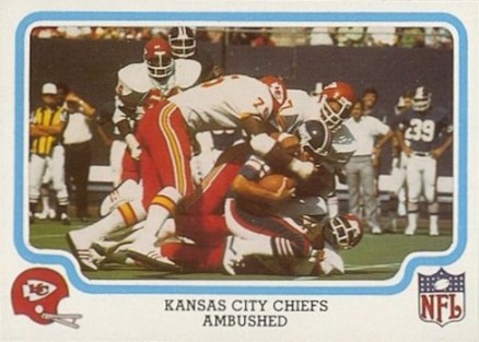 1979 Fleer Team Action Chiefs-Ambushed #24 Football Card