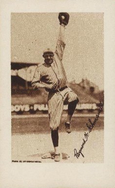 1923 Willard Chocolate Raymond H. Schmandt # Baseball Card