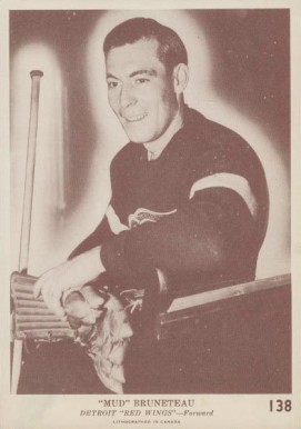 1940 O-Pee-Chee Mud Bruneteau #138 Hockey Card