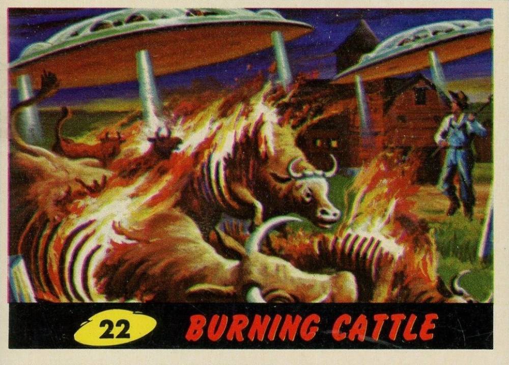 1962 Mars Attacks Burning Cattle #22 Non-Sports Card