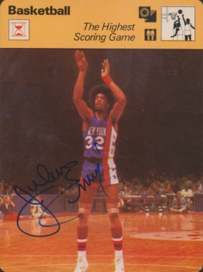 1977 Sportscaster Julius Erving #35-06 Basketball Card