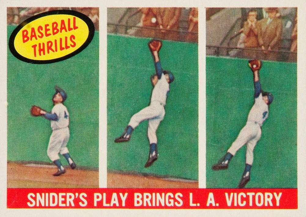 1959 Topps Snider's Play Brings L.A. Victory #468 Baseball Card