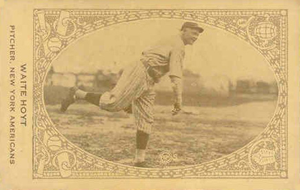 1922 American Caramel Waite Hoyt # Baseball Card