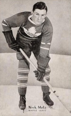 1936 Triumph Postcards Nick Metz # Hockey Card