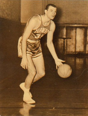 1961 Union Oil Chiefs George Price #8 Basketball Card