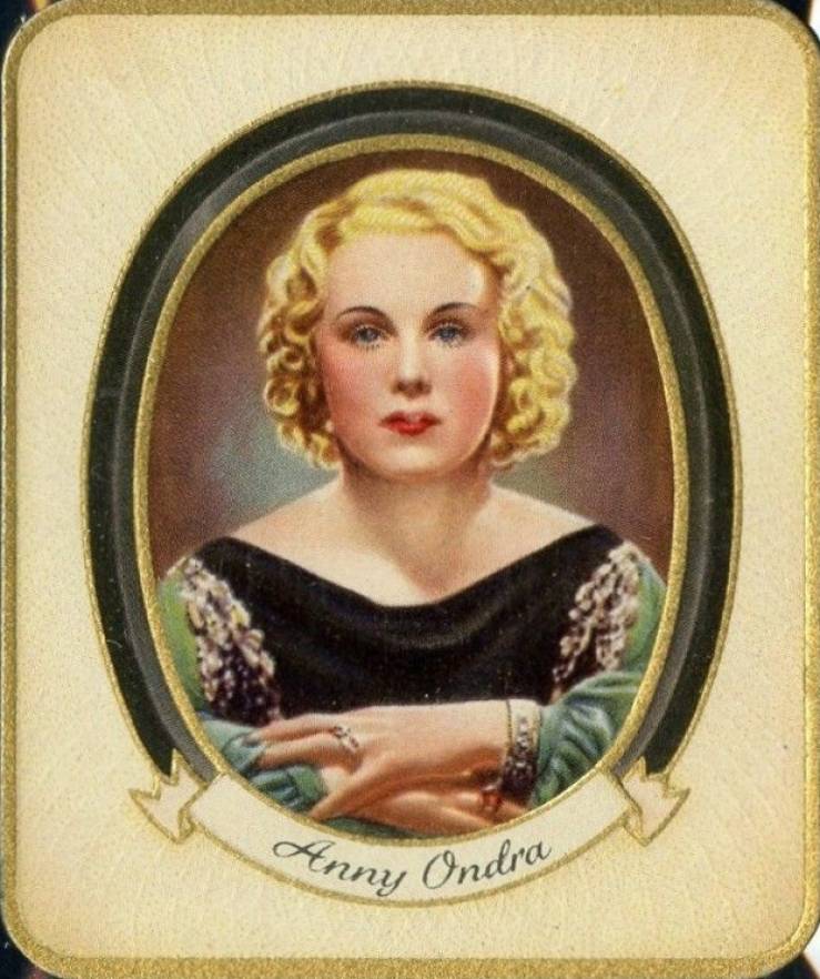 1934 Garbaty Cigarette Moderne Schonheitsgalerie Anny Ondra #31 Non-Sports Card